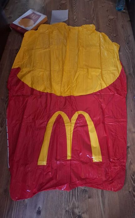 Saltea piscina McDonald's nouă cu eticheta