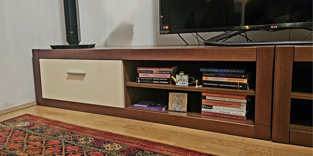 Set mobilier living - Nova by Mobexpert, lemn masiv, ca NOU