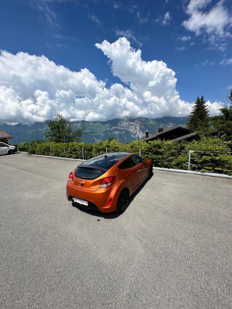 Hyundai Veloster