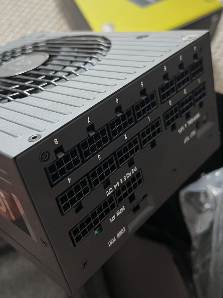 Sursa Corsair AX 1200i Platinum