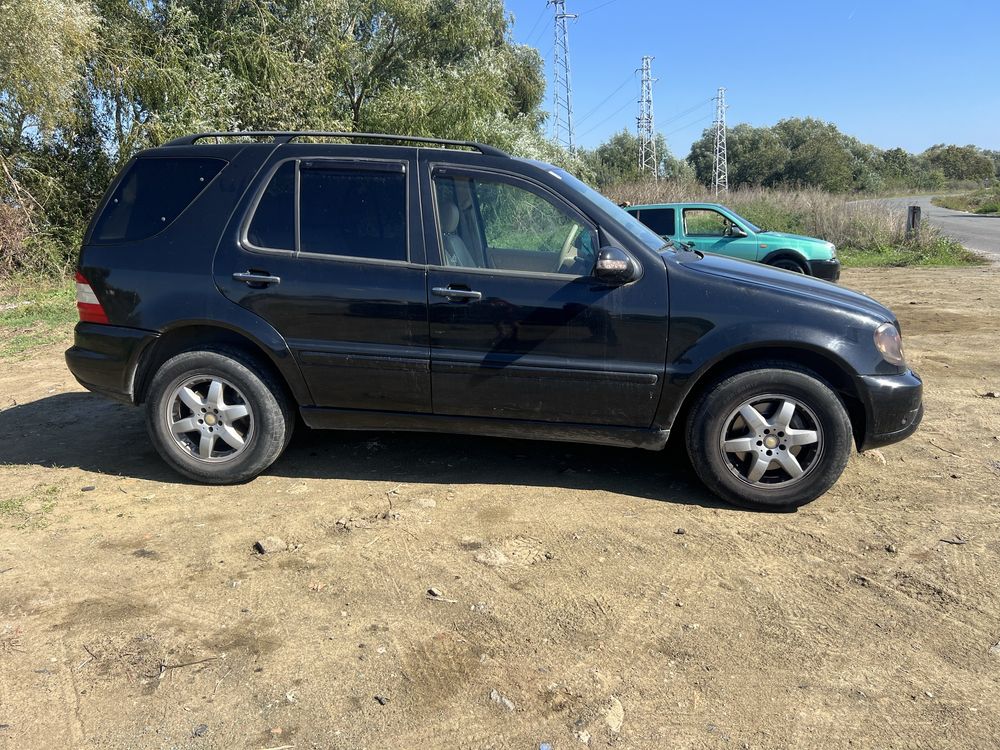 Mercedes-Benz ML 400 CDI на части