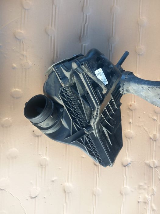 Carcasa filtru aer debitmetru audi a5 A4 b8 2.0 tdi caga caha