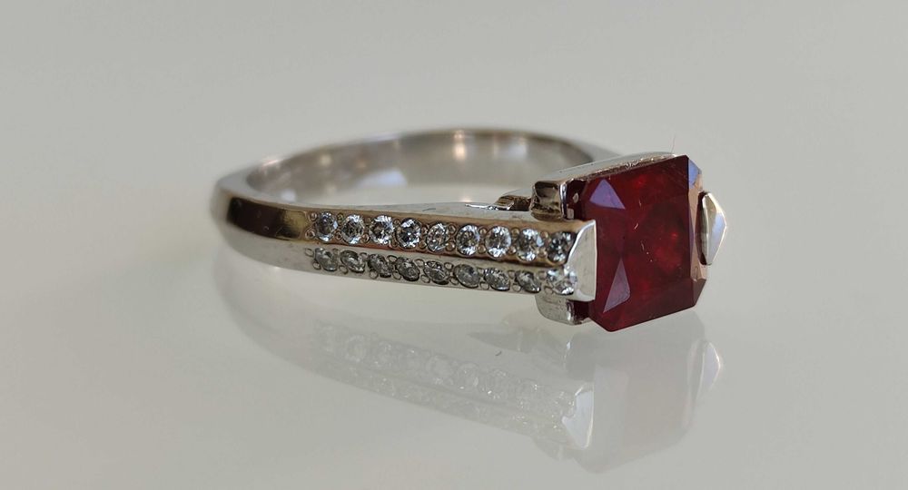 Inel aur 14k cu diamante si rubin 2.31ct