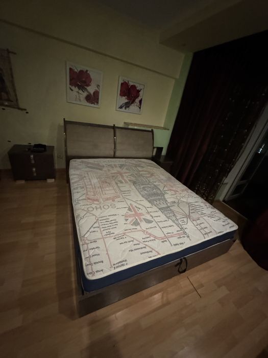 Продам кровать с подьемны механизмом