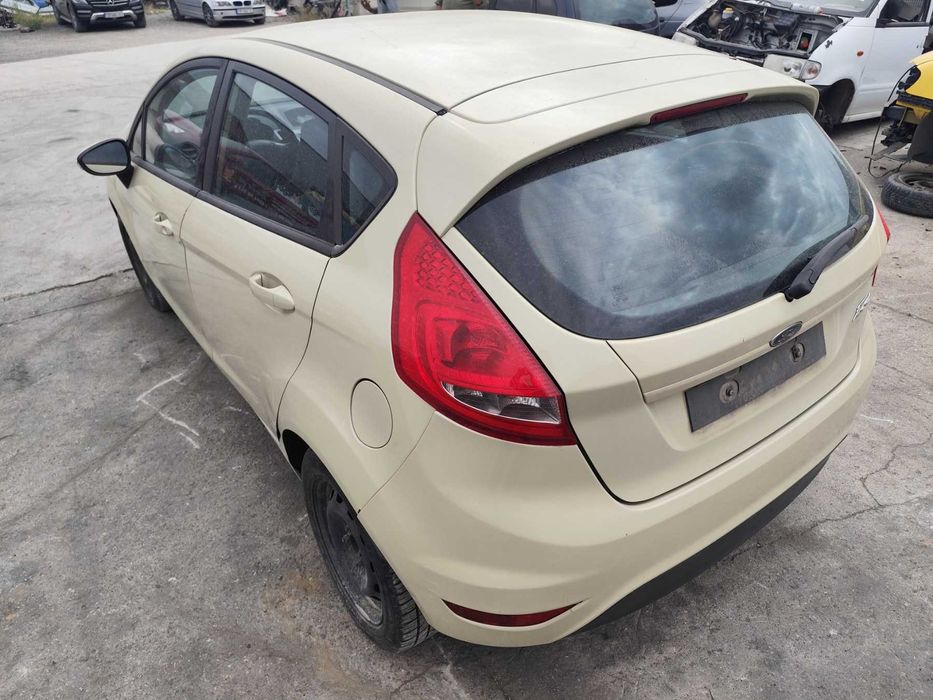 Ford Fiesta 1.2 - 60к.с - 20009г. на части