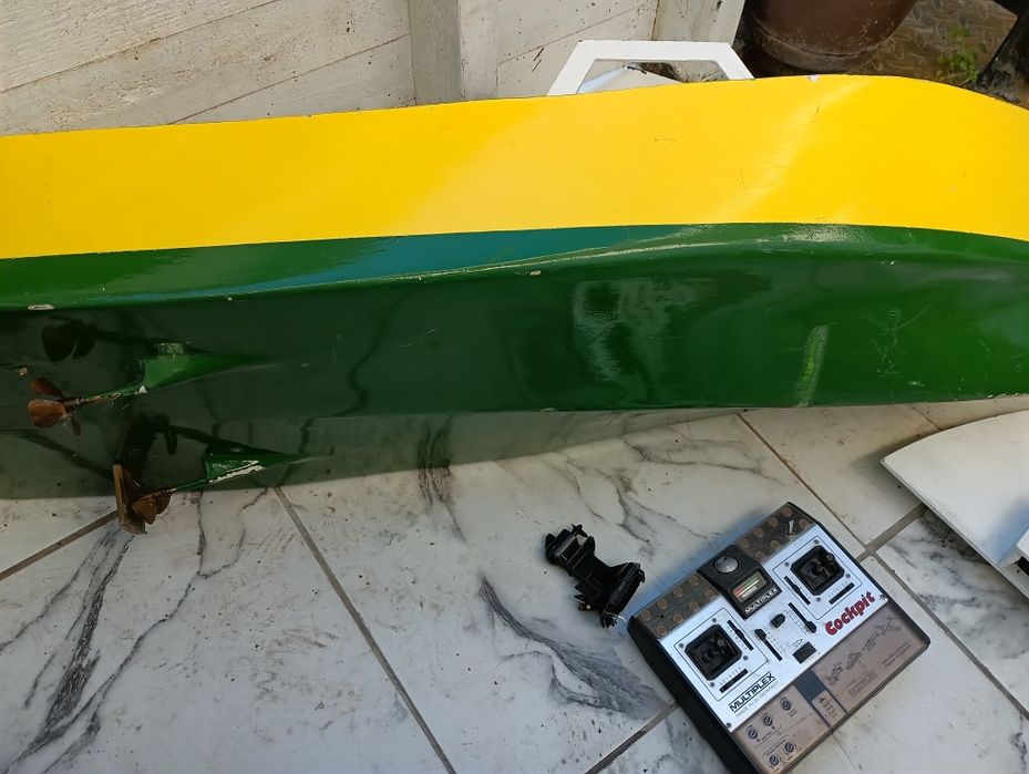 Радиоуправляем голям дървен кораб - 95 лв