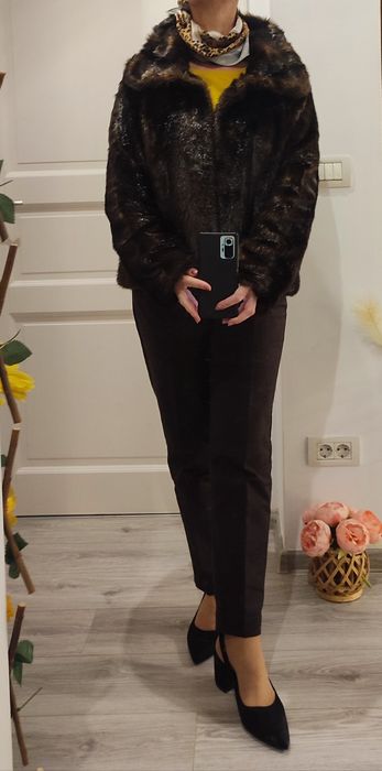 Blăniță naturala maro ciocolatiu, de nurca, pe talie