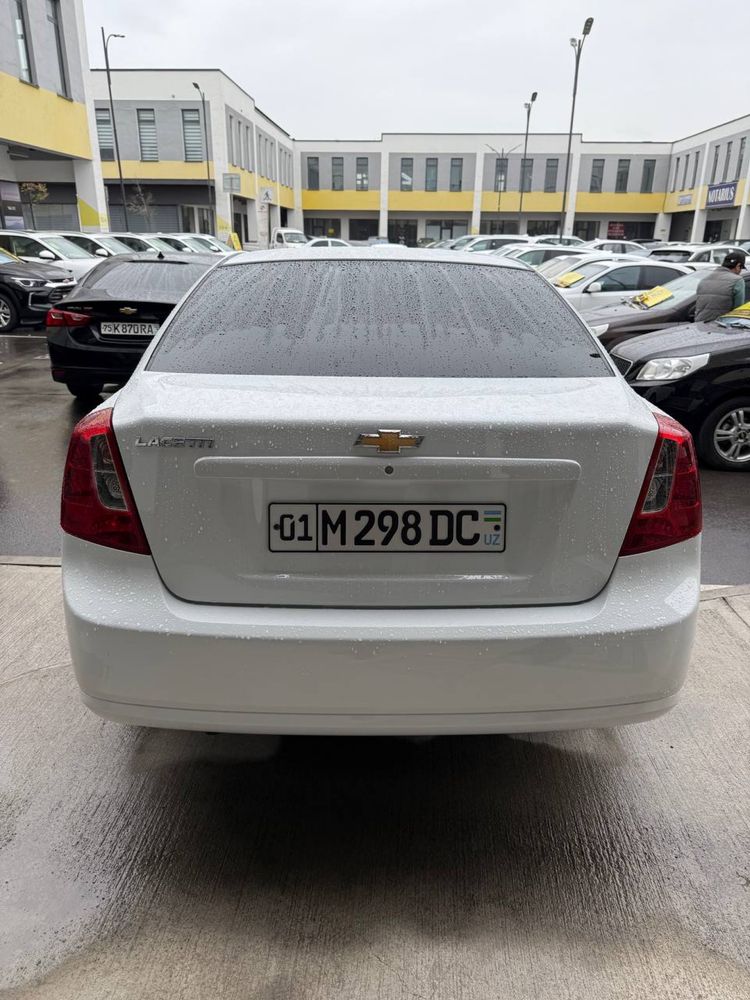 Gentra Avtamat bez luk 2023yil