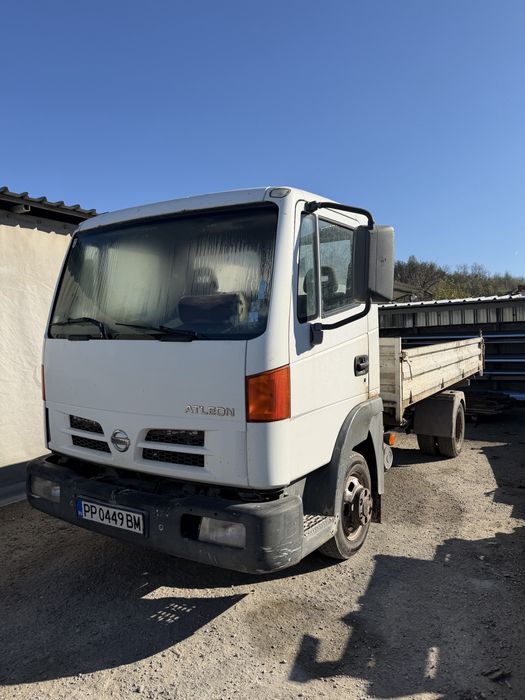 Nissan Atleon Самосвал