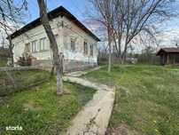 Casa Robanesti/Golfin Teren Intravilan 2740 mp
