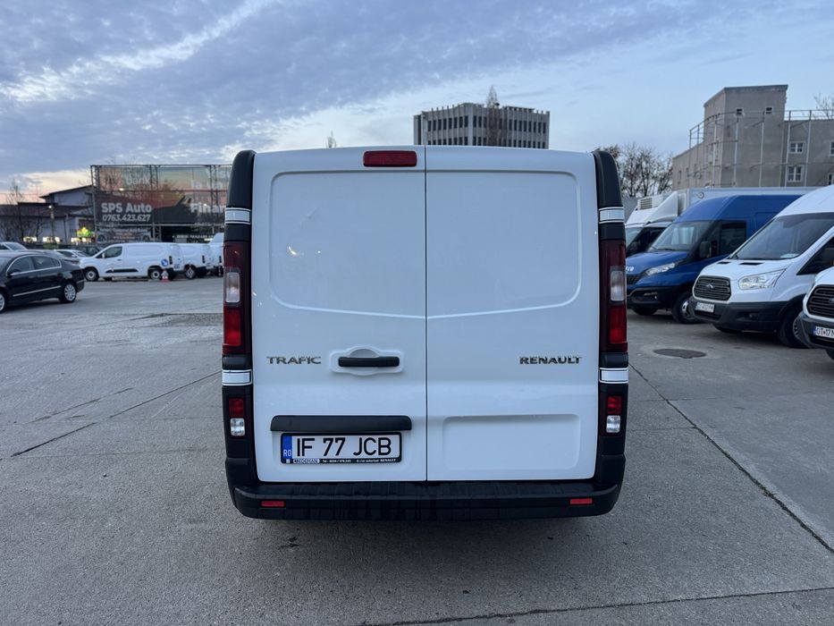 Renault Trafic lung/2019/km reali!