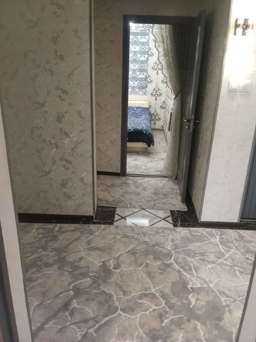 Kadeshva bozori yaqinida kvartira bor