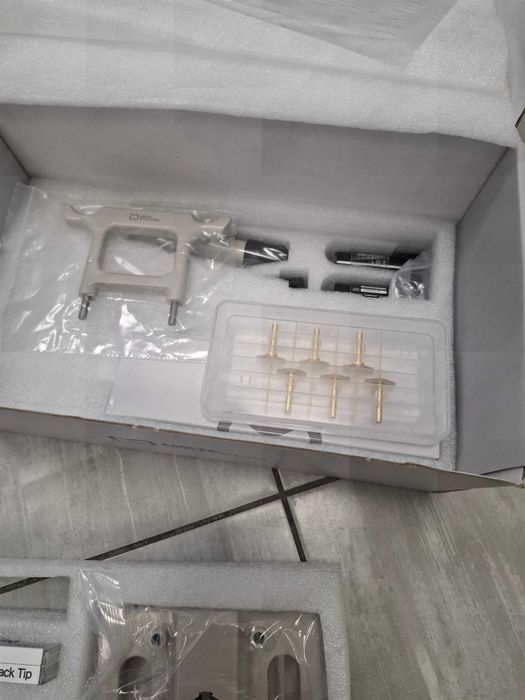 Безжична система за впръскване на гутаперча. Чисто нова, не отваряна!