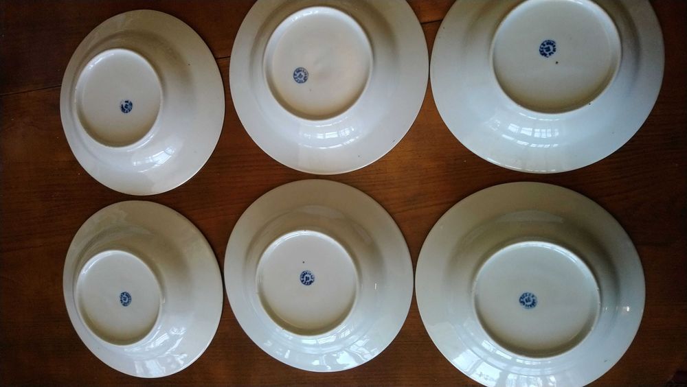 Рисувани порцеланови чинии