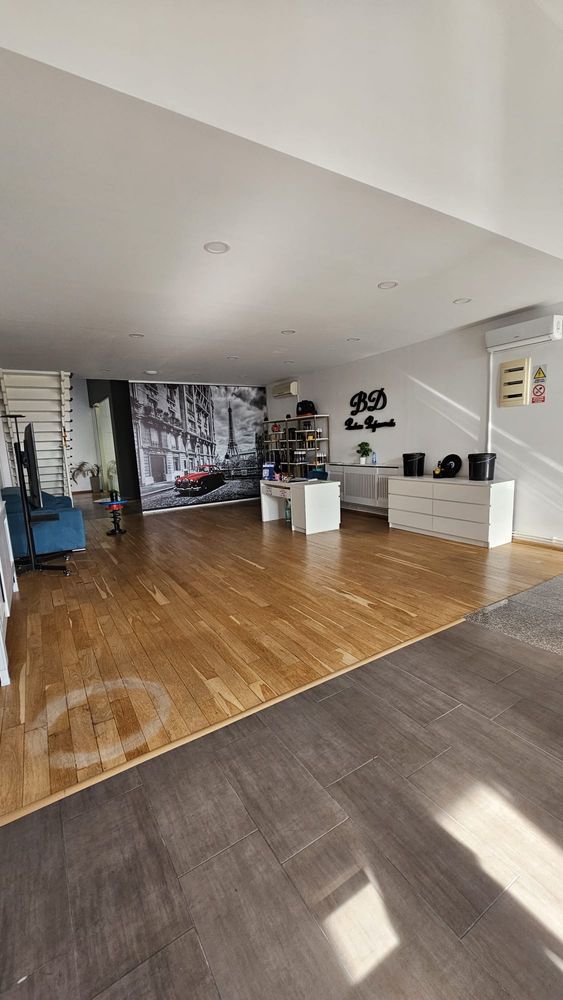 I.C Bratianu Spatiu comercial de inchiriat 105Mp