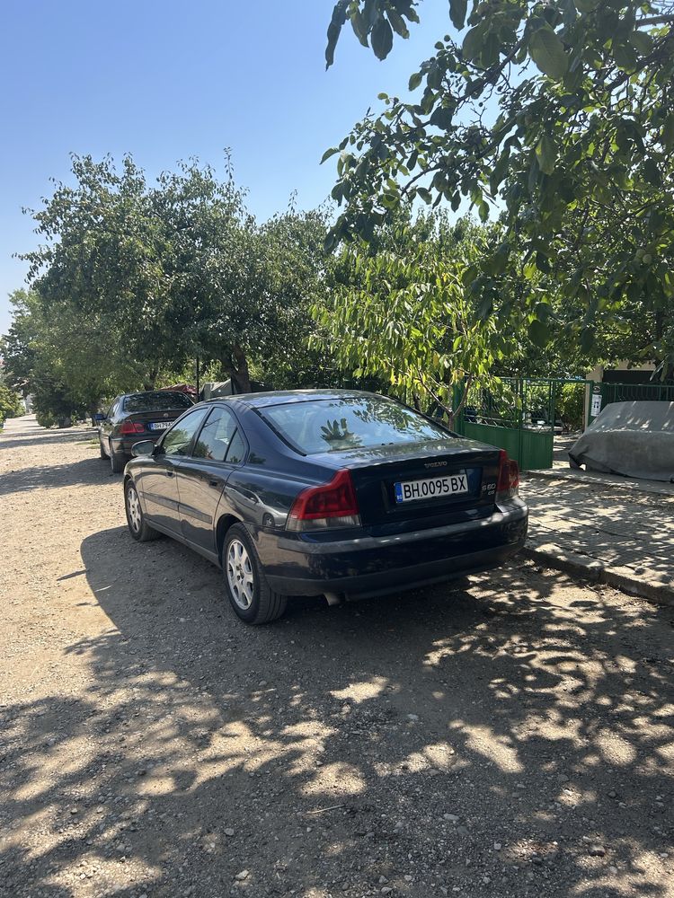Volvo s60 2,4d Цяло или на части