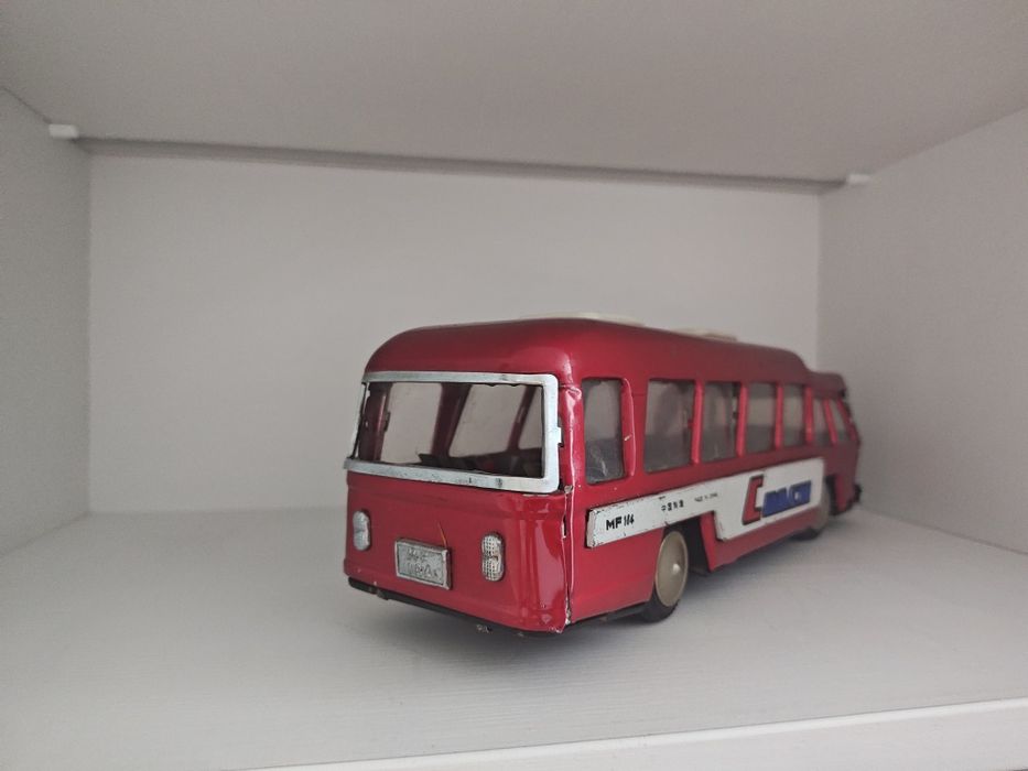 Macheta de autobuz MF-184 Passenger Coach Bus, anii '70-'80