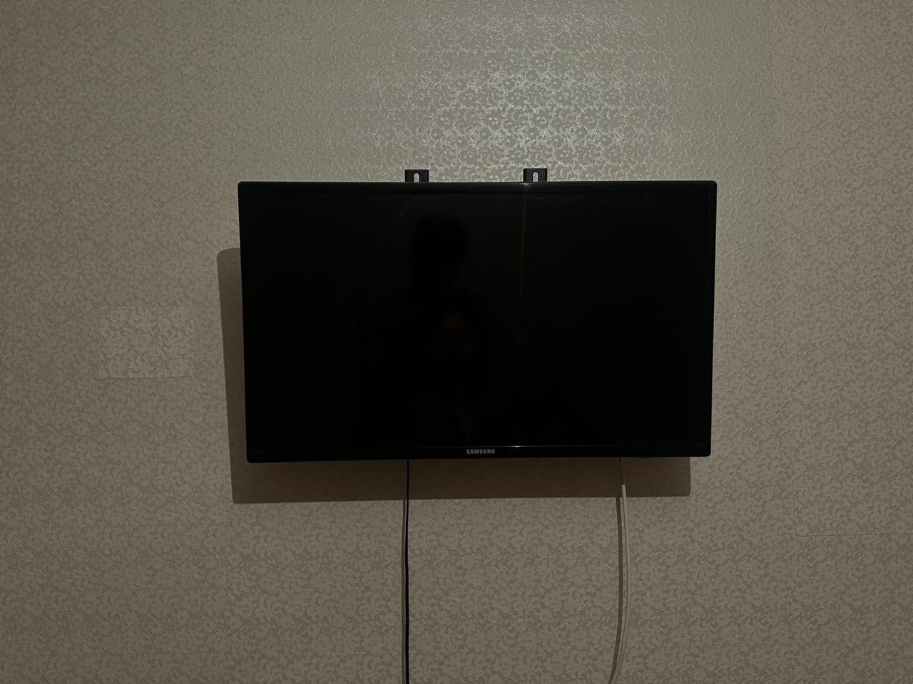 Продам телевизор Самсунг в отличном состоянии самовывоз