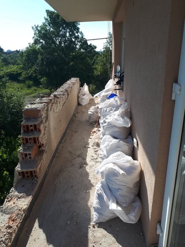 Кърти Чисти Извозва