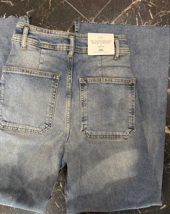 Дамски дънки Zara- с етикет
