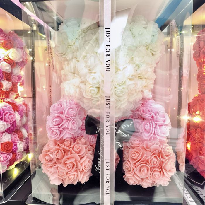 ТОП МЕЧЕТА С РОЗИ 39см. КУТИЯ И ЛЕД ОСВЕТЛЕНИЕ различни цветове опция