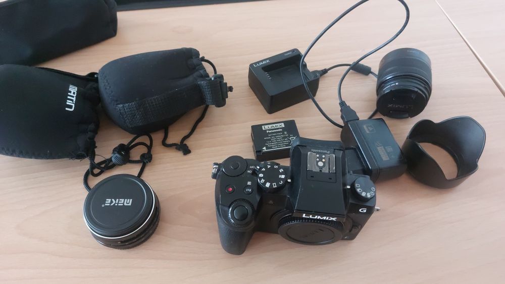 Panasonic Lumix G7 cu obiectiv kit + obiectiv manual + filtru cpl