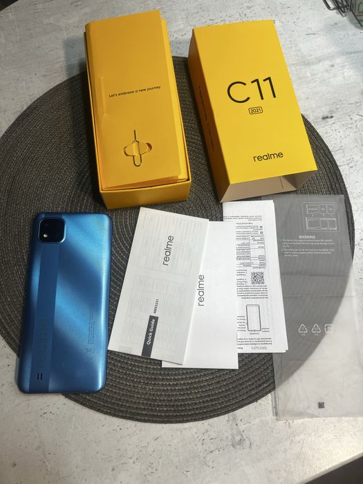 Realme C11 смарт телефон