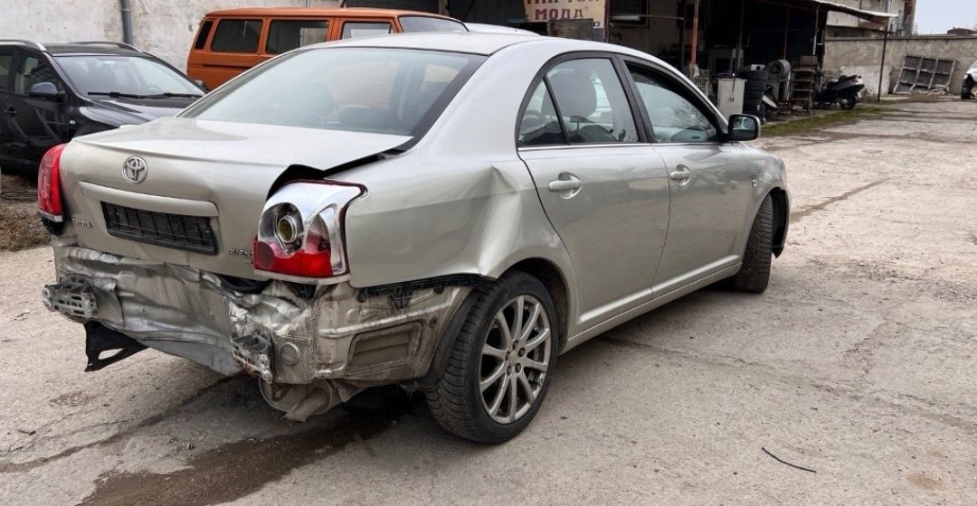 Toyota Avensis D-4D 116