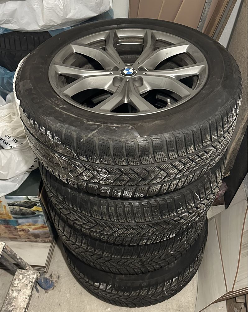 Зимни джанти с гуми за BMW X5 X6 G05 G06 265/50/19