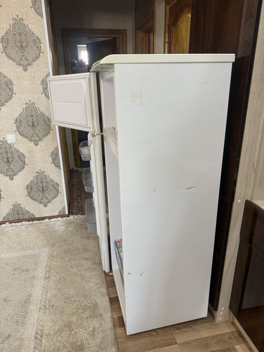 Срочно продается холодильник
