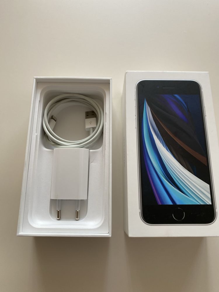 iPhone SE 2020 128gb НОВ!