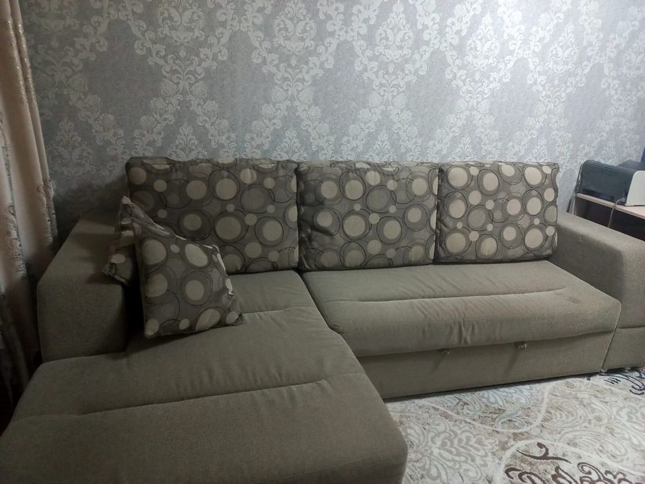 Продам диван б/у
