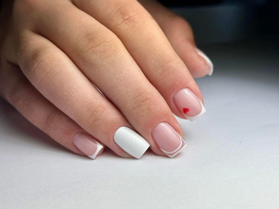 Manichiura Vatra Luminoasa