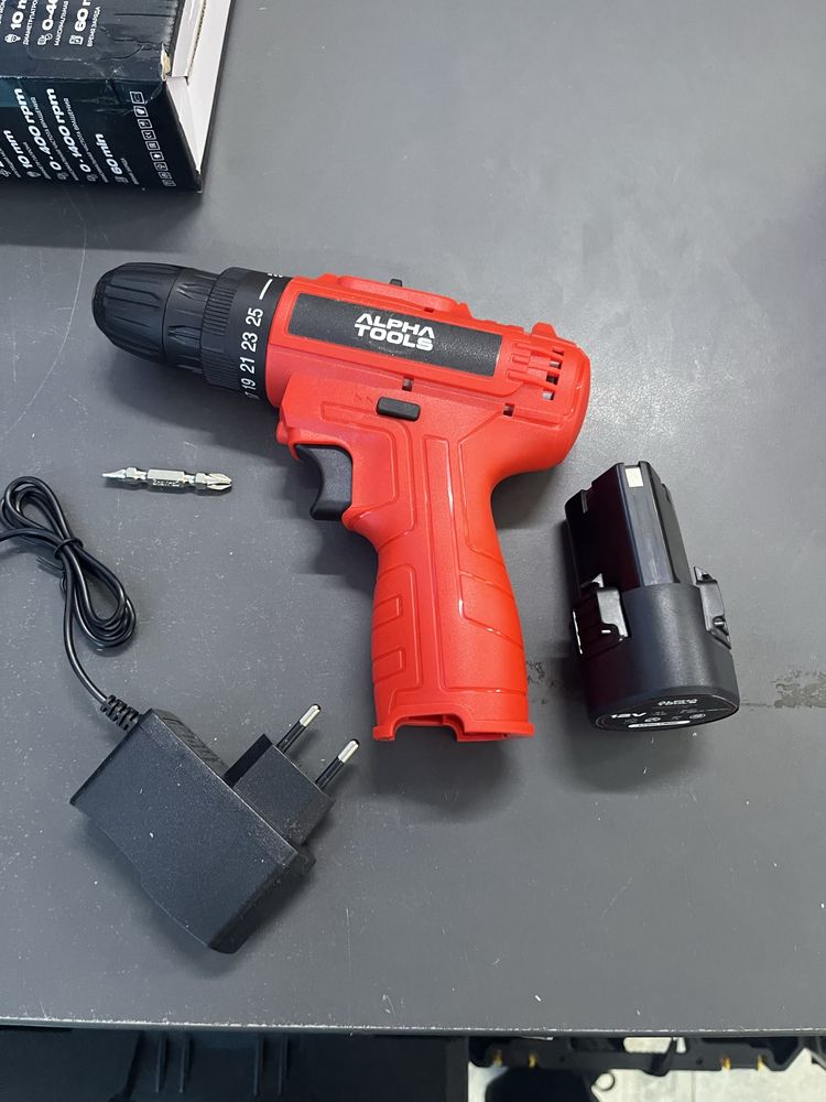 Аккумуляторный Шуруповерт ALPHA TOOLS CD-12 Вольт 12
