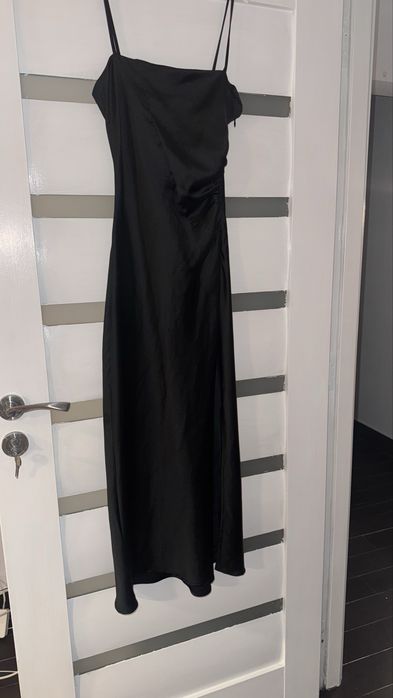 Rochie neagra zara xs satin