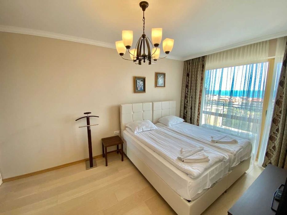 Продава се Тристаен апартамент в Свети Влас - 158 кв.м за 1811 €/кв.м - Снимка #8