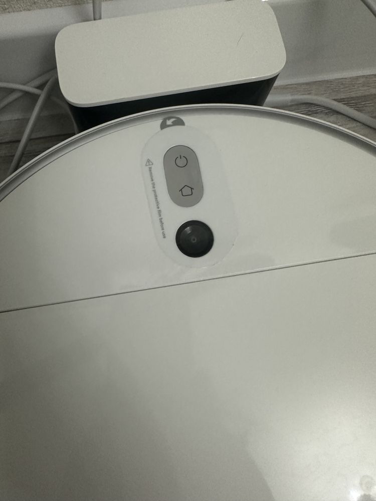 Продам робот-пылесос Xiaomi с гарантией