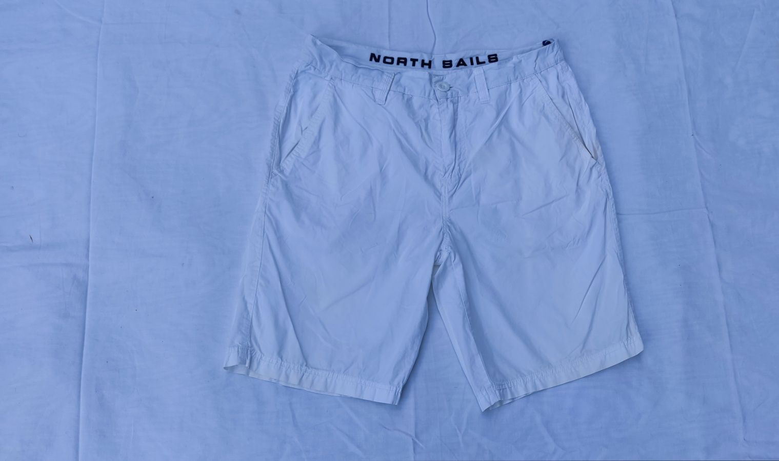 Pantaloni scurți North Sails mărime M/42cm talie bermude yachting