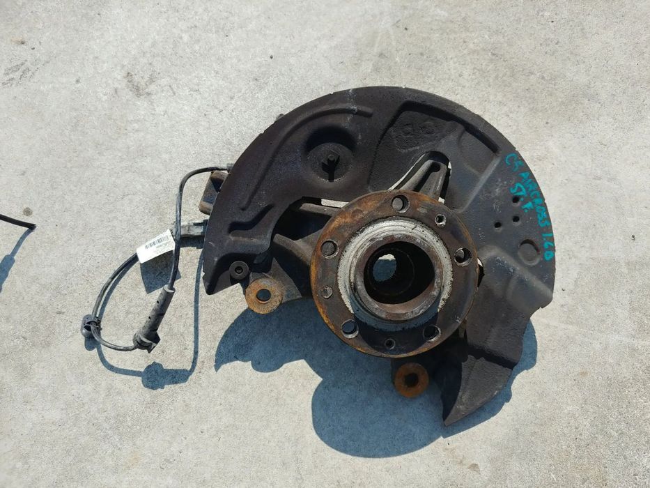 fuzeta stanga fata 1.6b citroen c5 aircross  9825606680