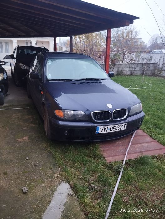 Vând BMW 320D radiat