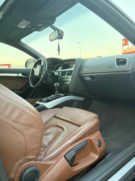 Vand audi a5 2.7