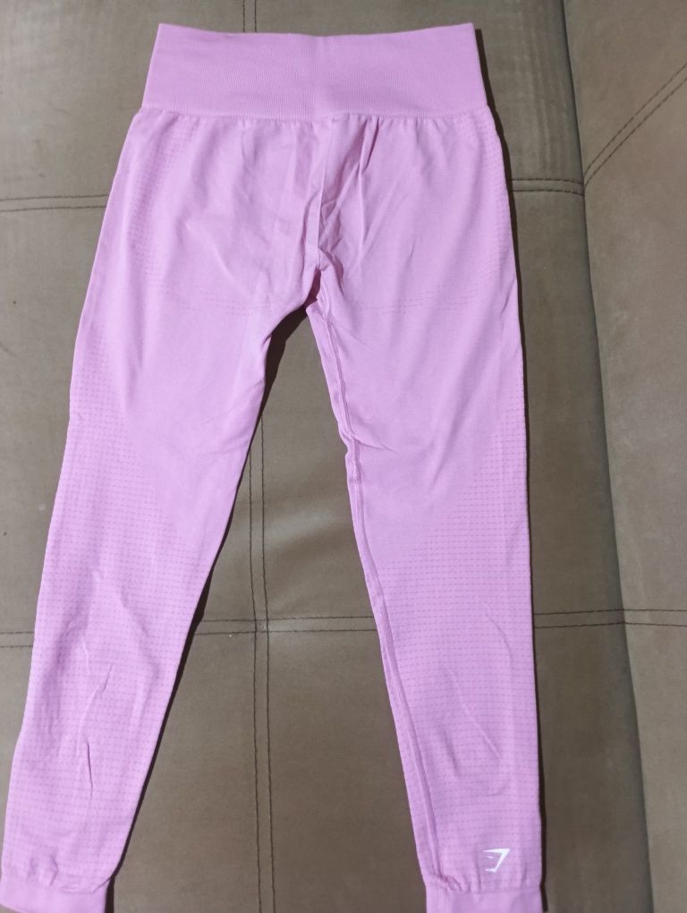 дамски спортен к-т Gymshark