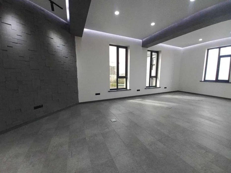 Аренда офиса Open Space 177 м² — Мирабад, метро Ташкент, Евроремонт