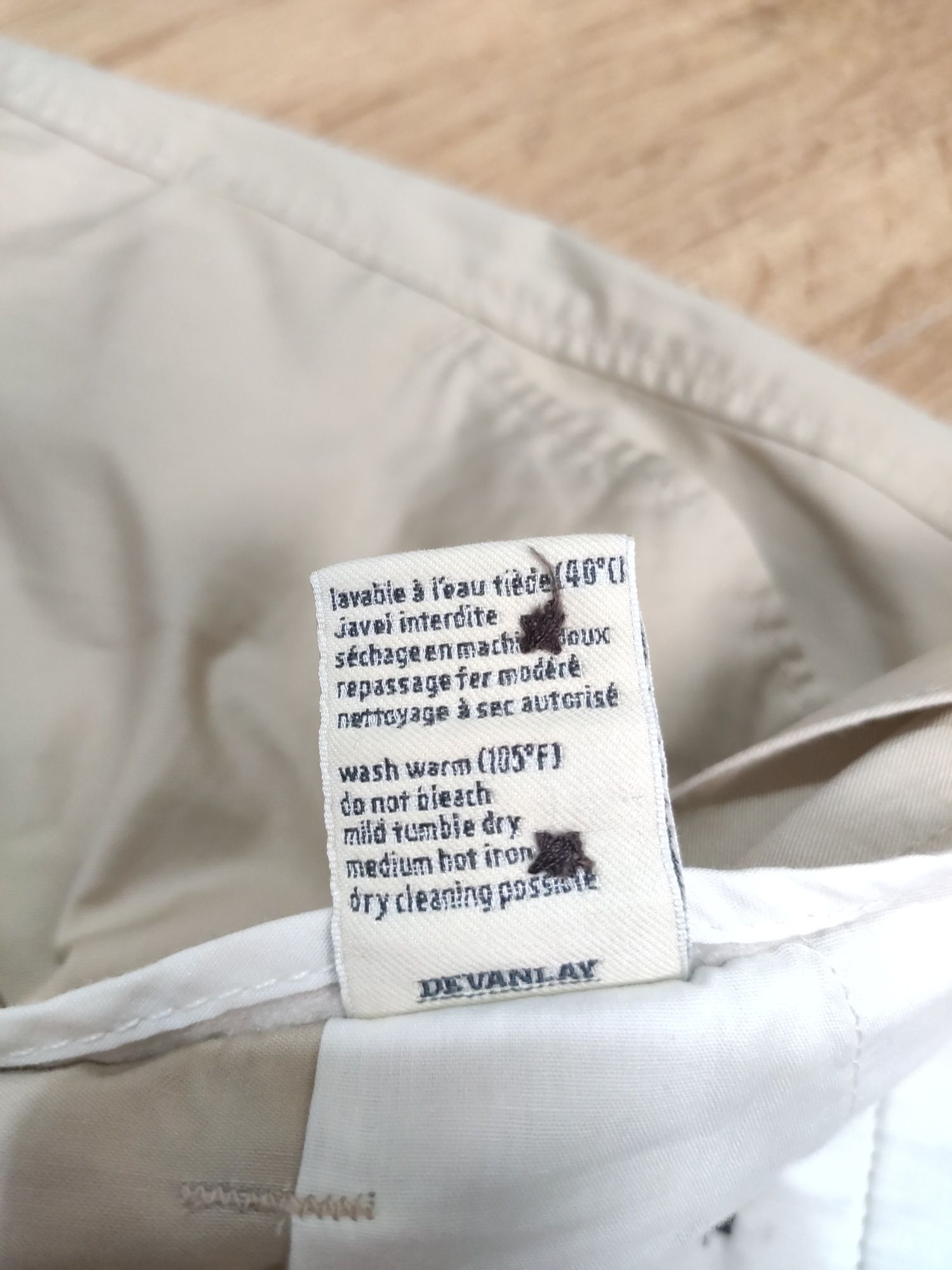 Pantaloni Lacoste subțiri de vară mărimea 56 drepți / talie 50cm