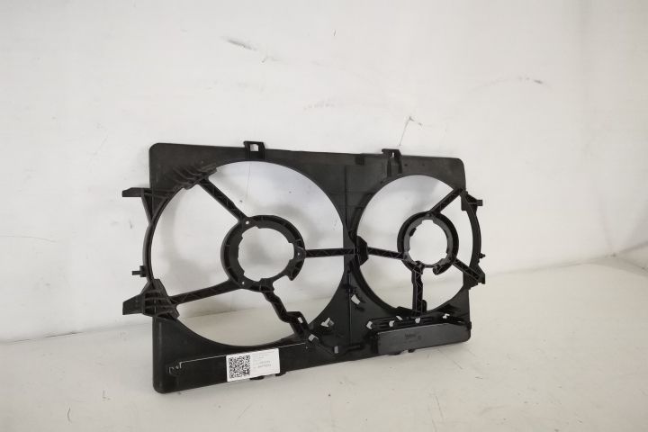 Suport GMV Electroventilator Original In Stare Buna Audi A4 B8/8K 2007
