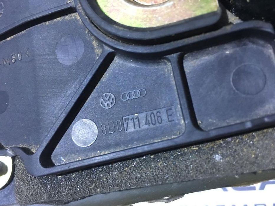 Timonerie / Maneta Schimbator Viteze Cutie Manuala in 6 Trepte Skoda Superb 2.5TDI V6 2002 - 2008 Cod Piesa : 8D0711406E / 4B0711025FN / 8D0711025AF / 4Z7711025B