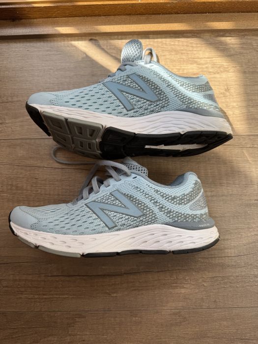 Adidasi New Balance mar.38