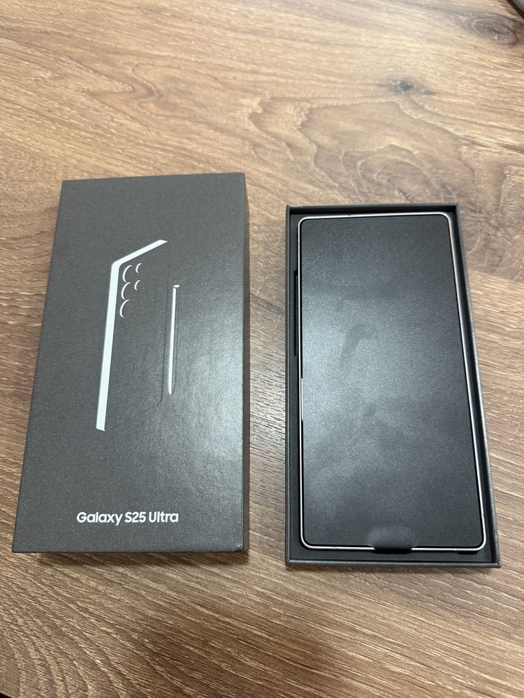 Samsung S25 Ultra