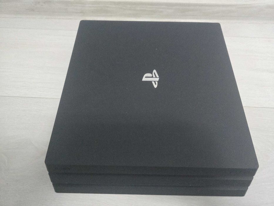 Playstation 4 PRO (PS4),1TB stocare, v11.02 Modat GoldHen