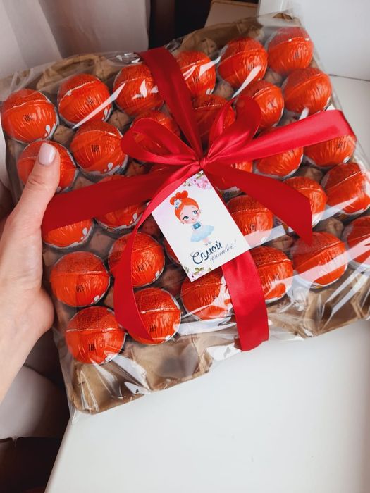 Букет из киндер сюрпризов. Киндер торт